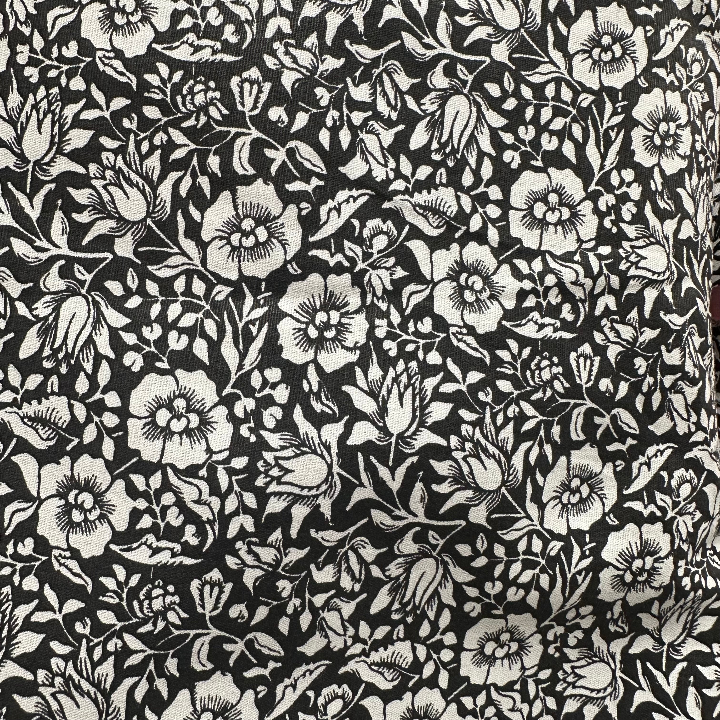 Flores Blanco y Negro